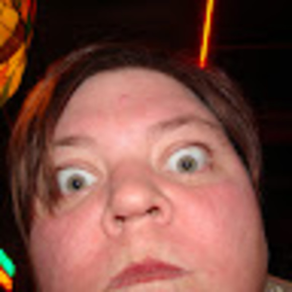 Meet your Posher, Red's random randomness - Picture 1 of 1